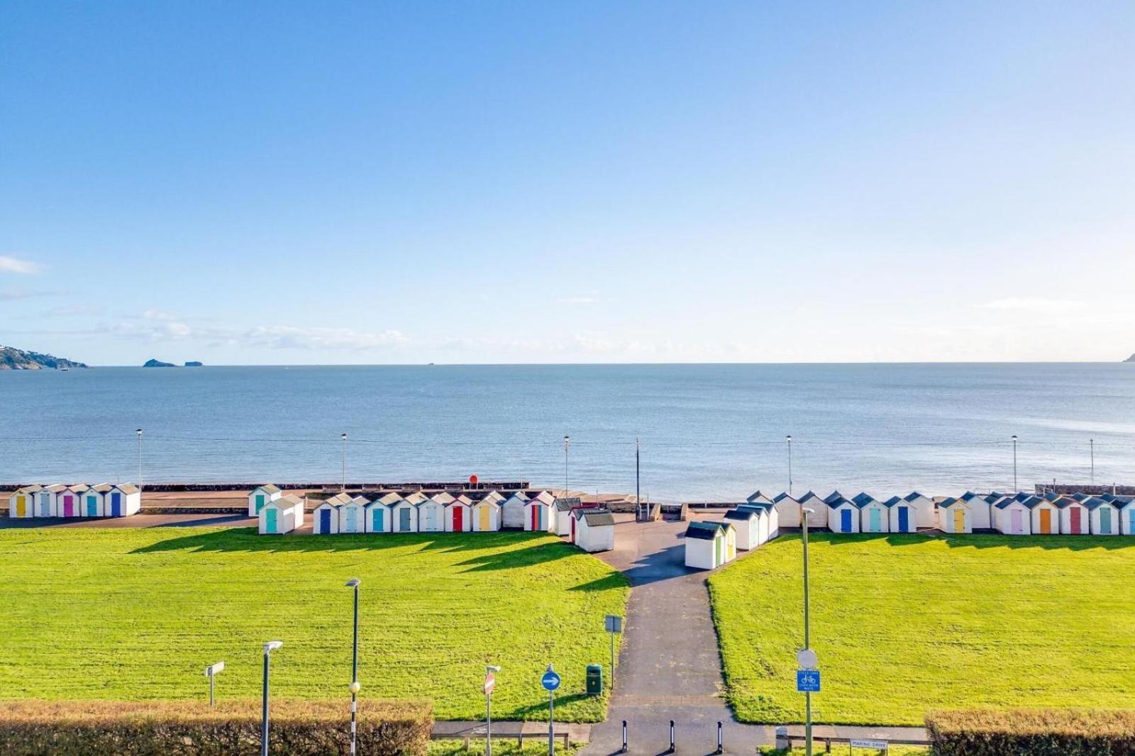 Loveliest Homes Paignton - Sea Front Location With Parking Экстерьер фото